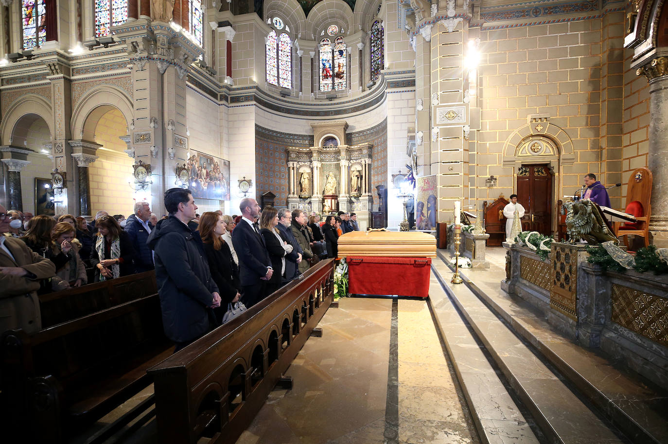 Emotivo adiós a Francisco Gayoso, referente en las confiterías de Oviedo