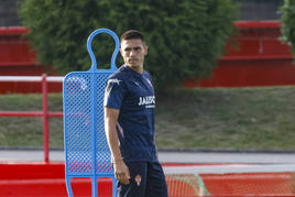 Djuka, durante un entrenamiento del Sporting.