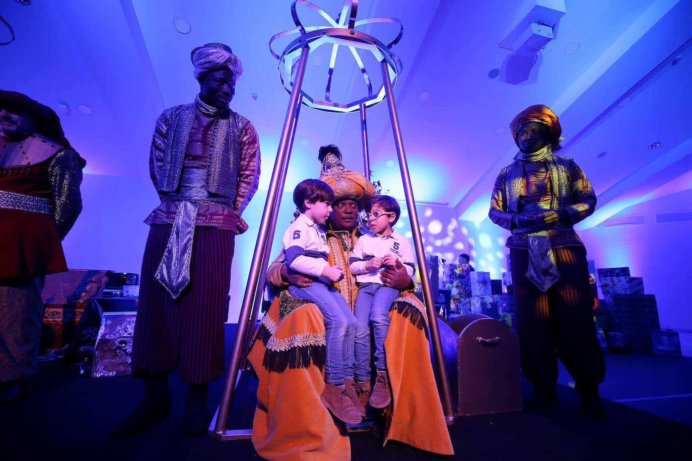 La recepción de los Reyes Magos en Oviedo, en imágenes