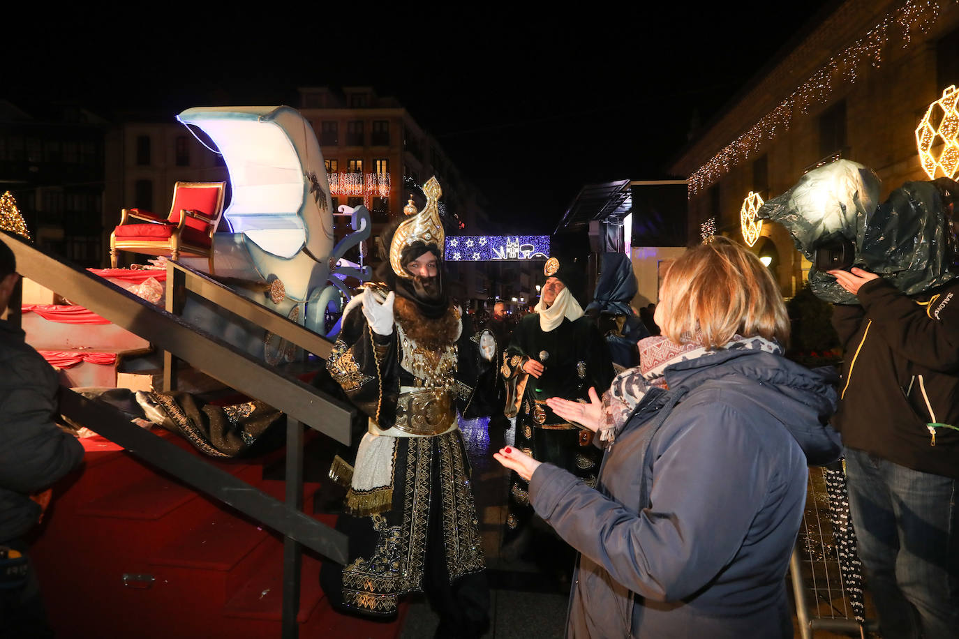 Todas las fotos de la cabalgata de los Reyes Magos en Avilés