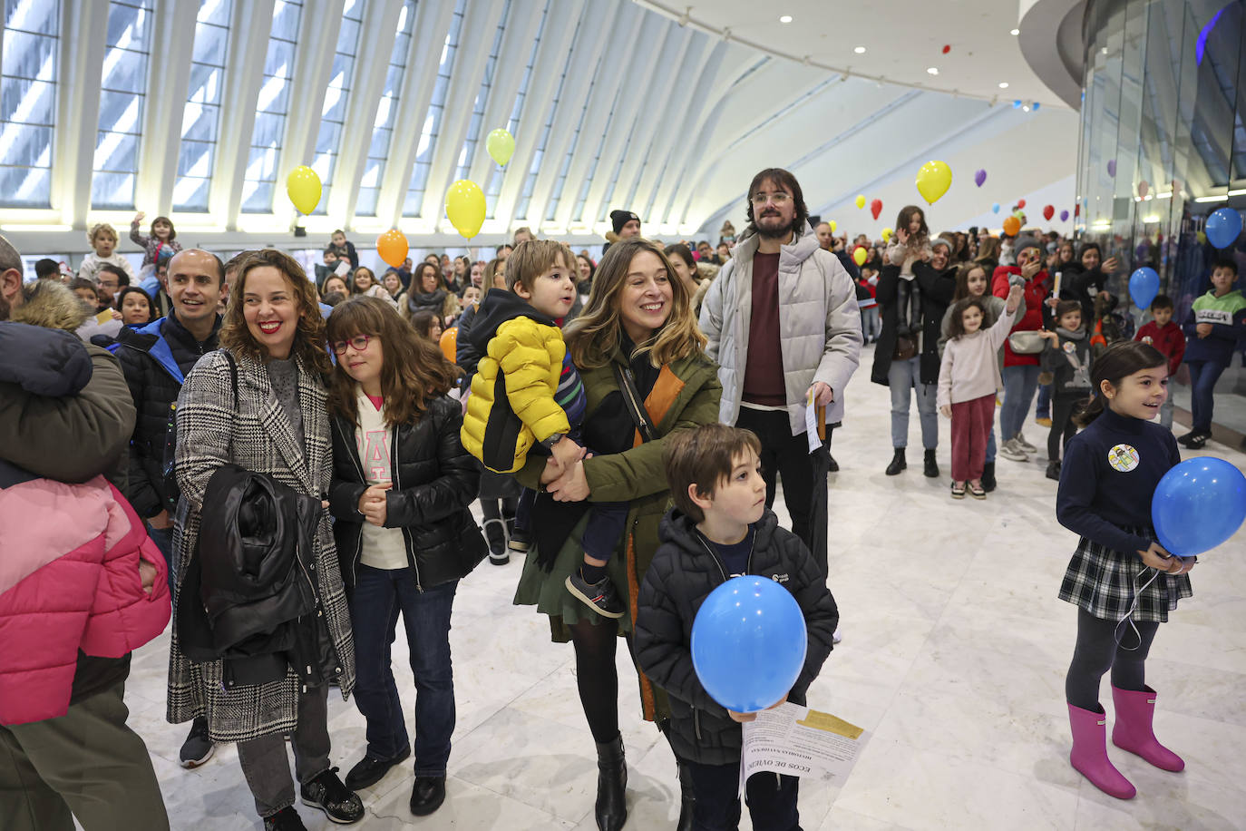 Ilusión y nervios en Oviedo antes de la cabalgata de los Reyes Magos