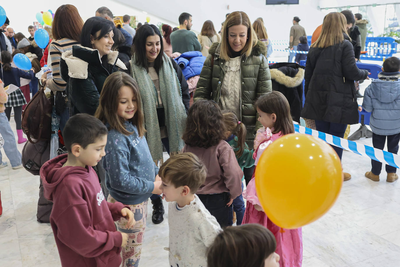 Ilusión y nervios en Oviedo antes de la cabalgata de los Reyes Magos