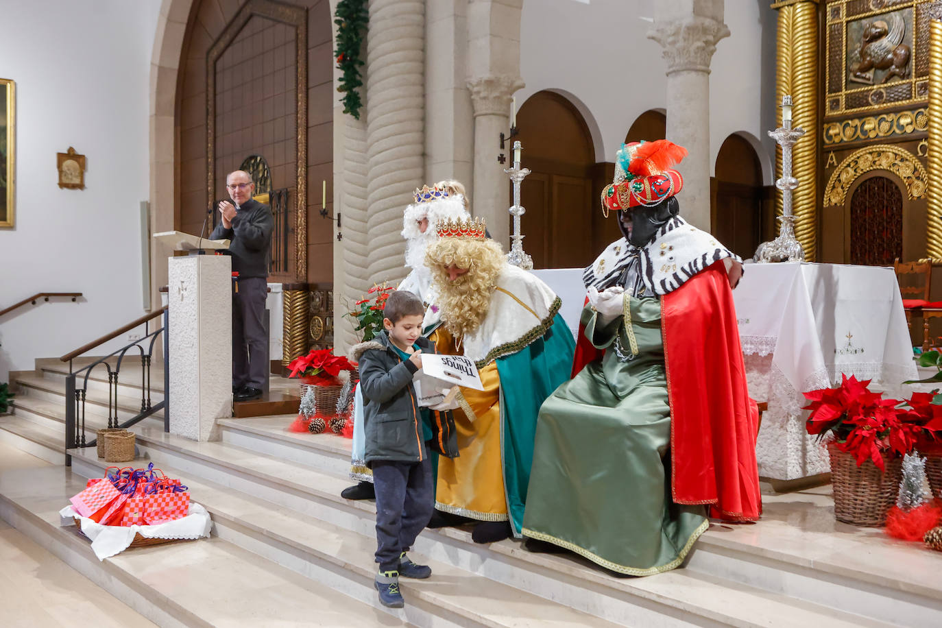 Una mañana de Reyes cargada de ilusión y de regalos en Asturias