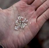 ¿Qué son exactamente los pellets? Los microplásticos llegan a la costa de Asturias