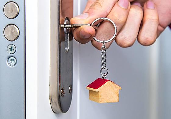 El truco del mechero que debes saber antes de comprar una casa