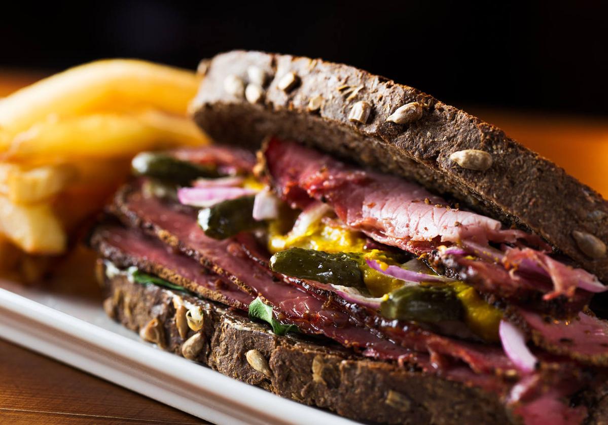 Pastrami, un festival de placer carnívoro entre dos rebanadas de pan