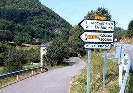 A licitación la mejora de la carretera de Riocastiello