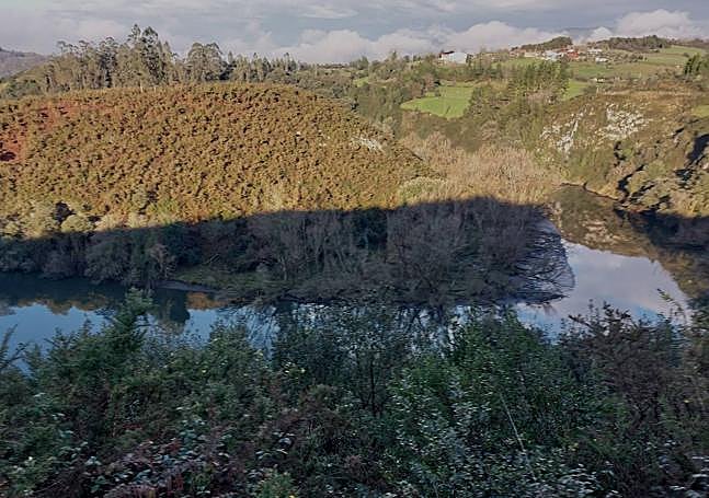 Meandro Cueto Tahoces desde la Lladera