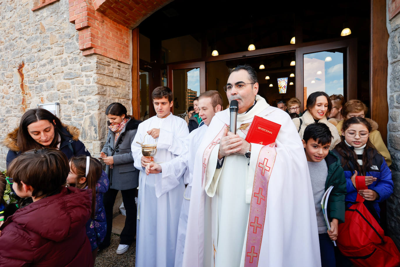 Bendición de mascotas en Gijón por San Antón