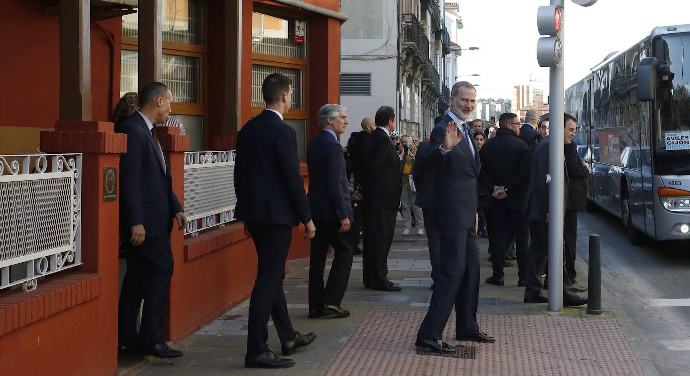 El Rey come en la sidrería avilesina Casa Lin