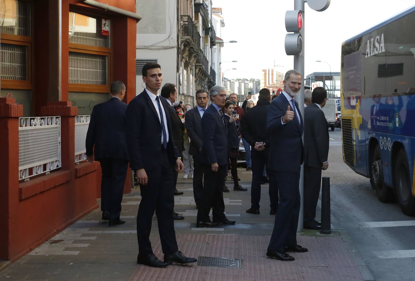 El Rey come en la sidrería avilesina Casa Lin