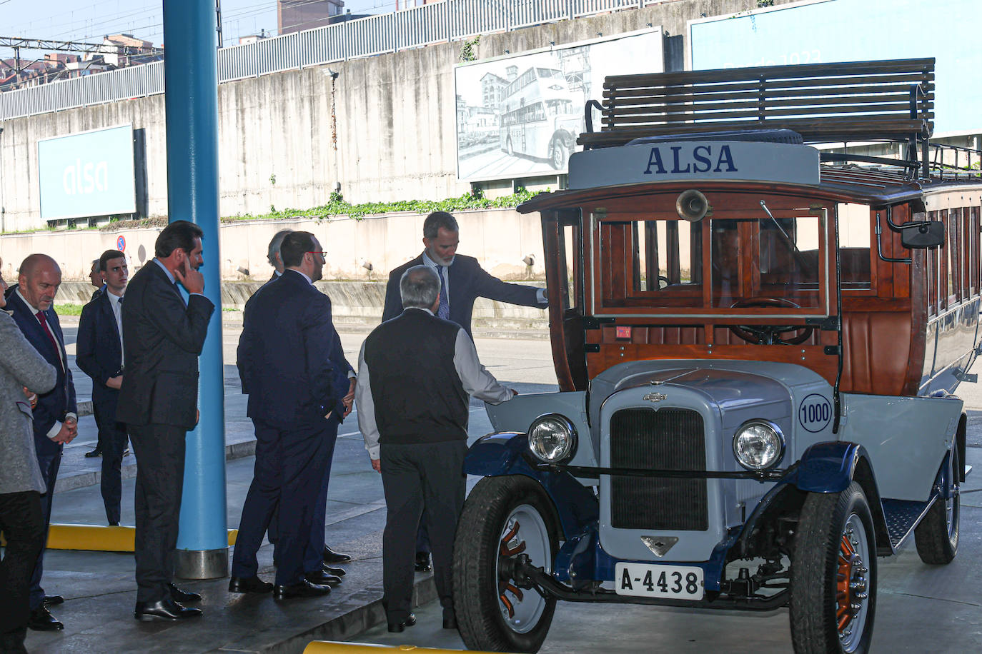 El Rey visita Asturias en el aniversario de Mantequerías Arias y ALSA