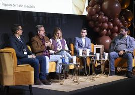 Participantes en la mesa redonda de Ferrán Centelles.