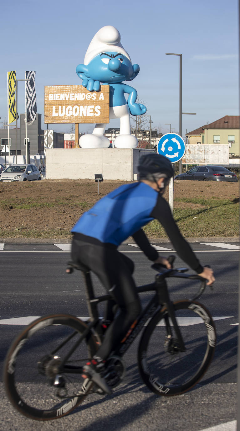 El Pitufo Gruñón de Lugones causa furor