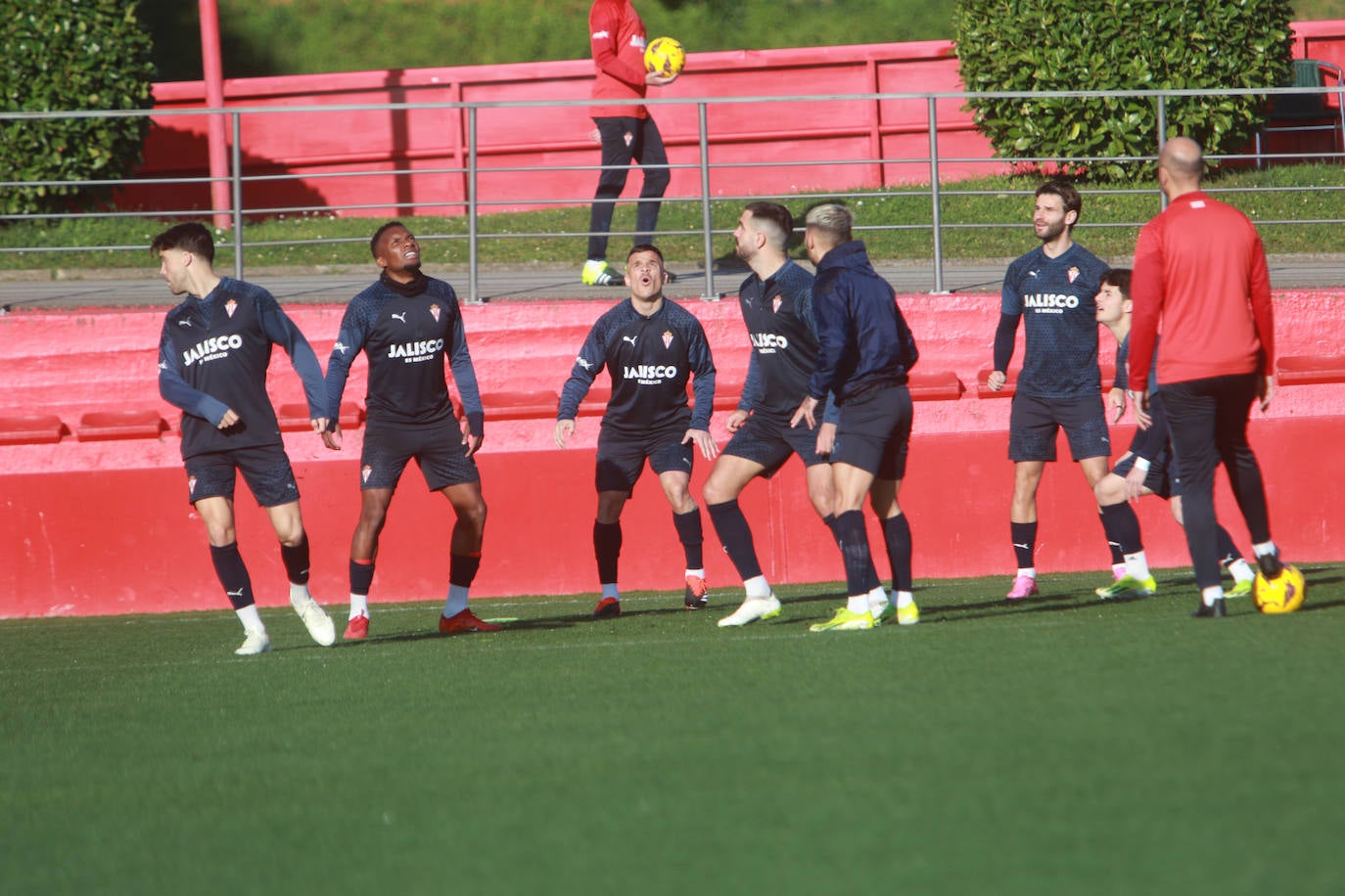 Las imágenes del entrenamiento del Sporting de Gijón