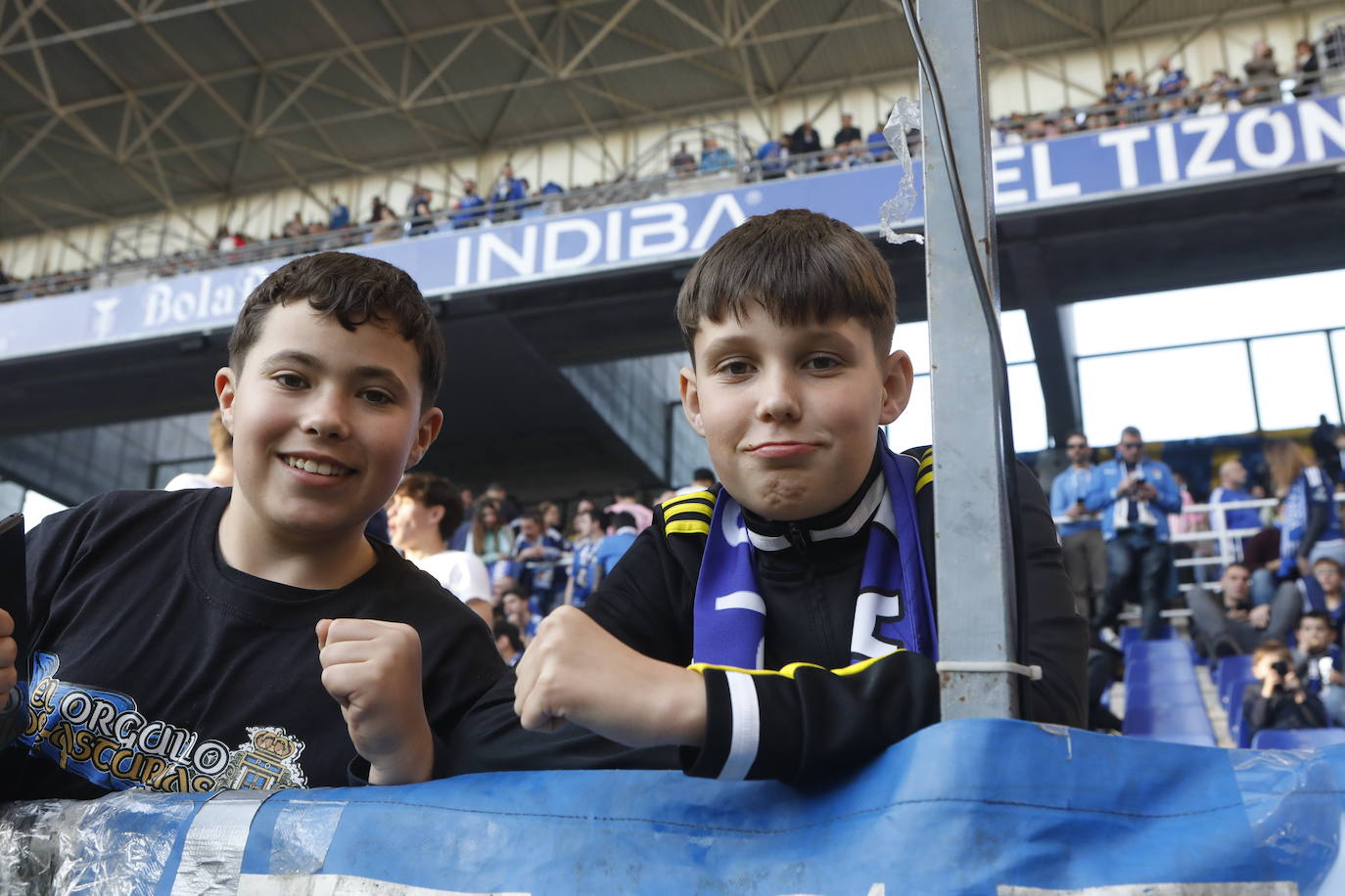 ¿Estuviste viendo el Real Oviedo - Eldense? ¡Búscate en las fotos del Tartiere!