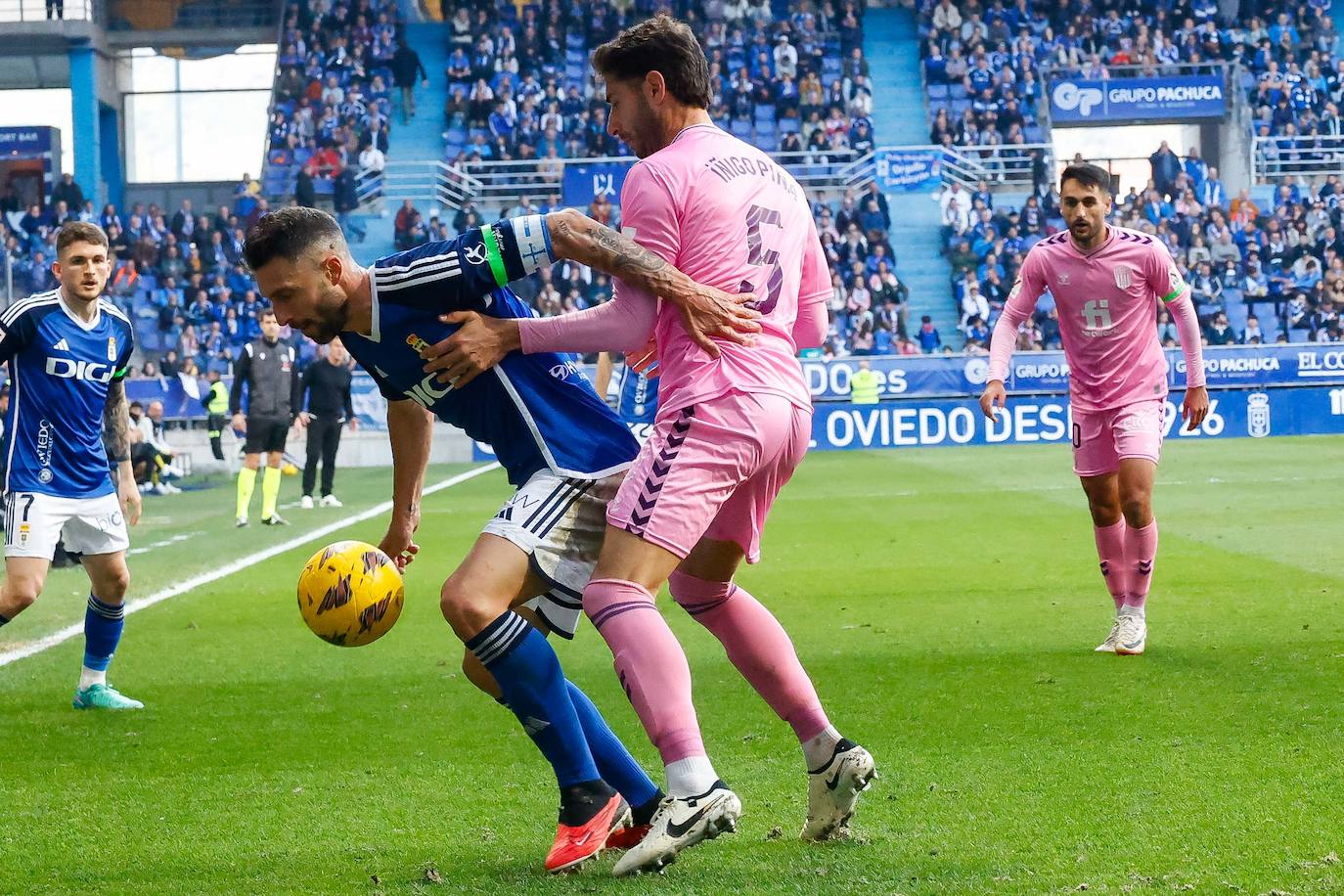 El Real Oviedo - Eldense, en imágenes: así fue el partido