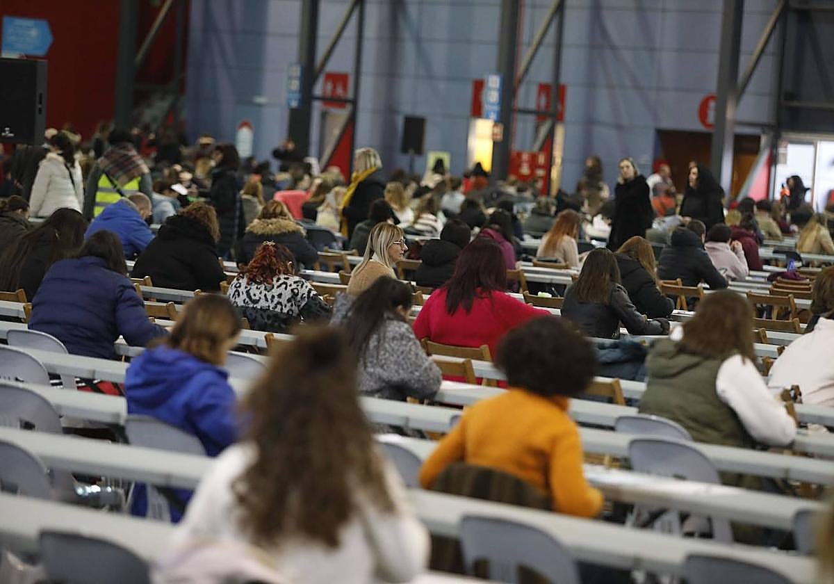 Un examen de oposiciones celebrado en Asturias.