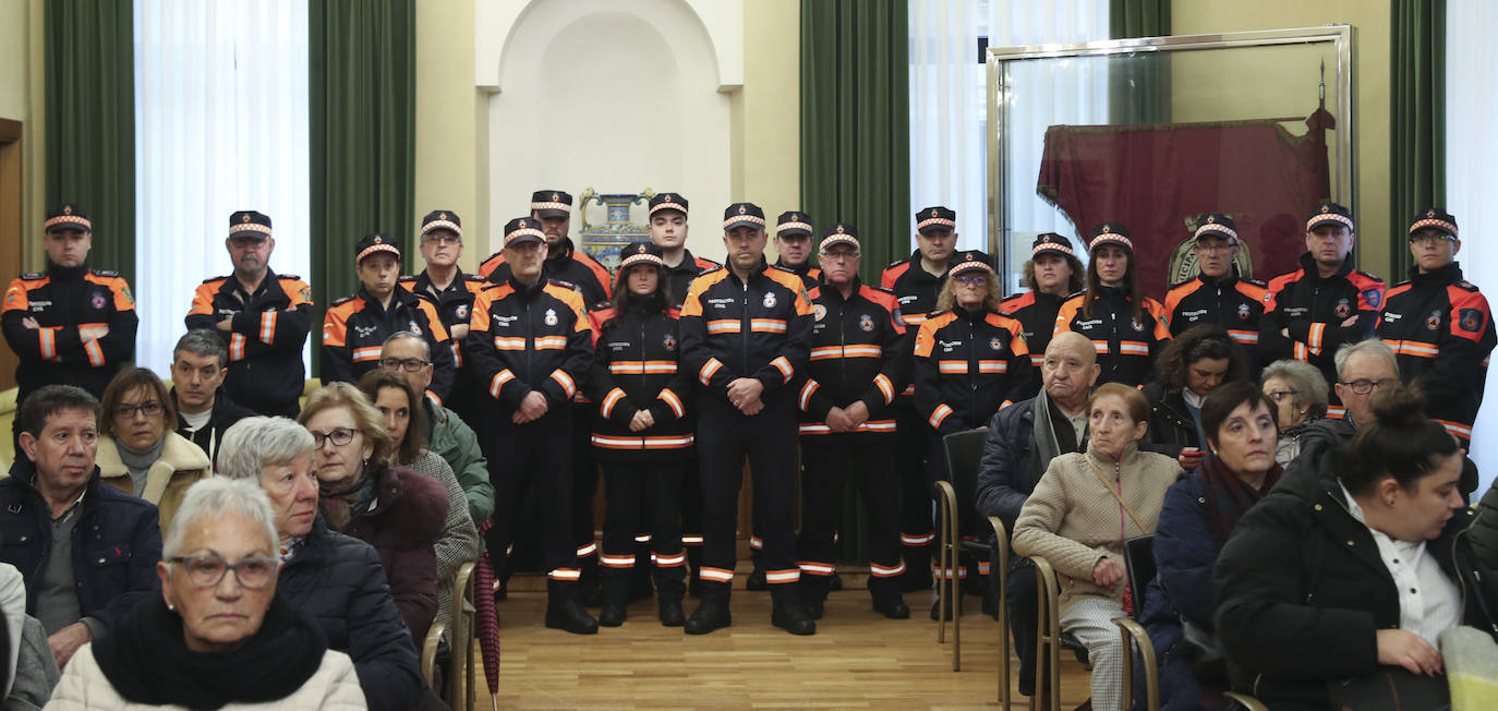 Gijón rinde un sentido homenaje a Inés Sánchez, la voluntaria de Protección Civil fallecida en un accidente