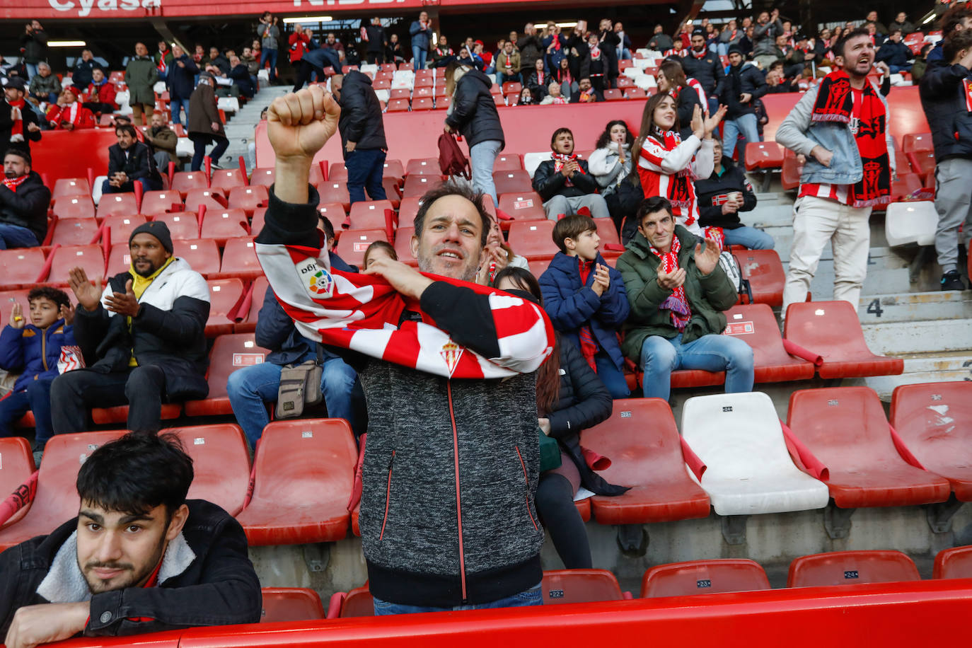 ¿Estuviste en el Sporting - Real Oviedo? ¡Búscate!