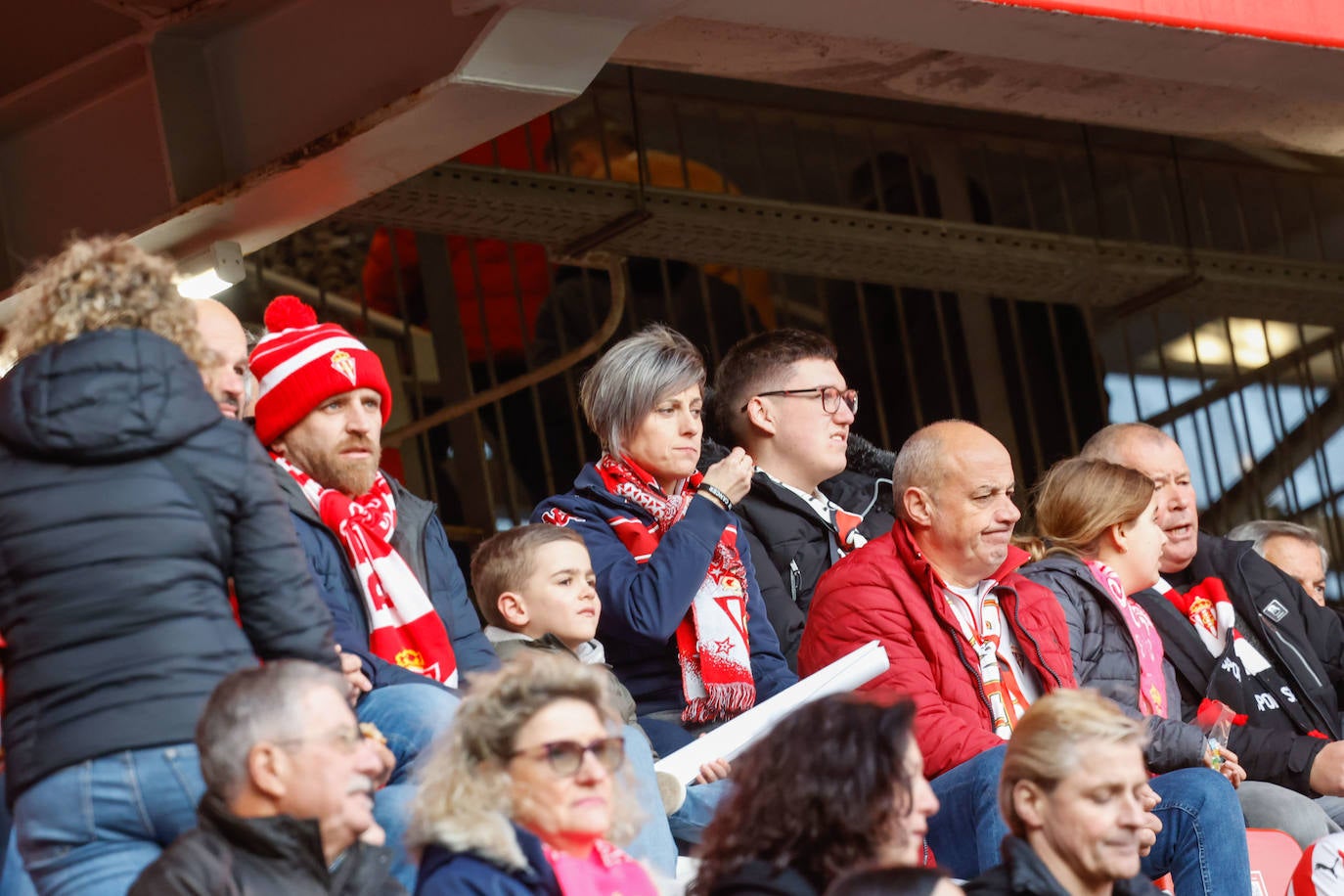 ¿Estuviste en el Sporting - Real Oviedo? ¡Búscate!