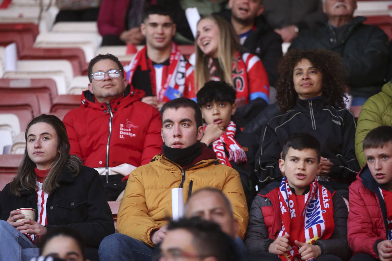 ¿Estuviste en el Sporting - Real Oviedo? ¡Búscate!