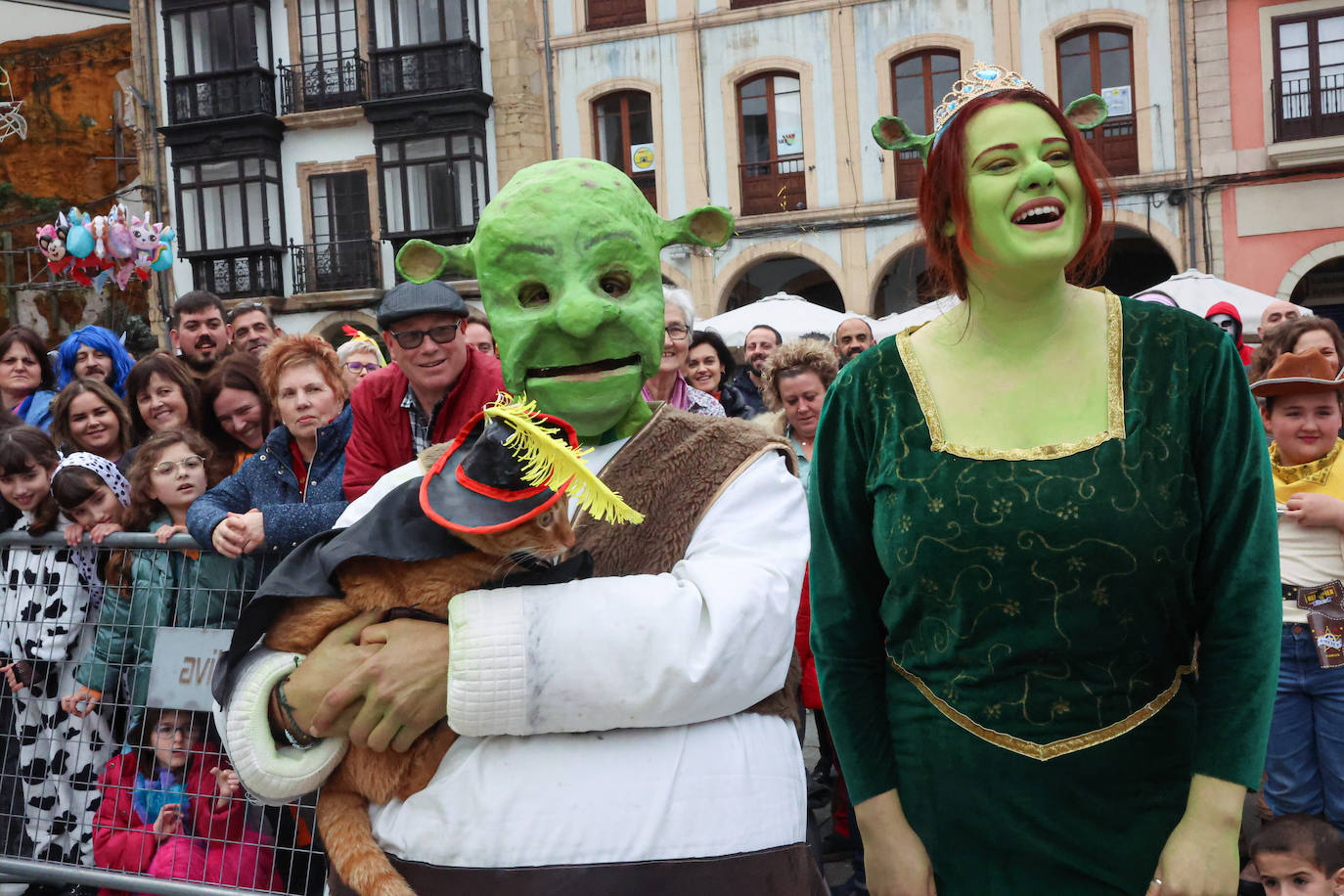 Las mascotas se disfrazan en Avilés