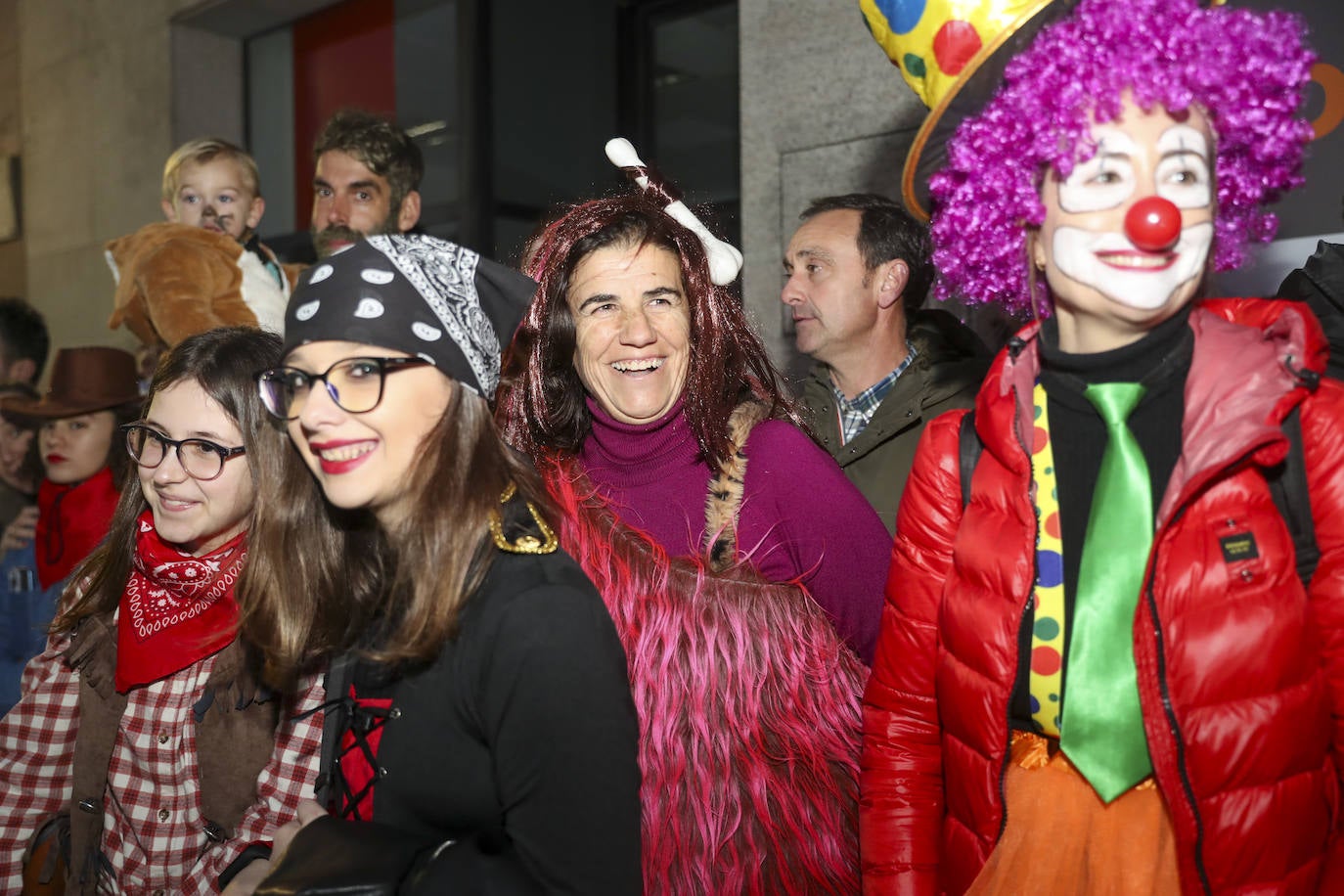 Así fue el desfile de carnaval de Gijón: una multitud y despliegue de originalidad