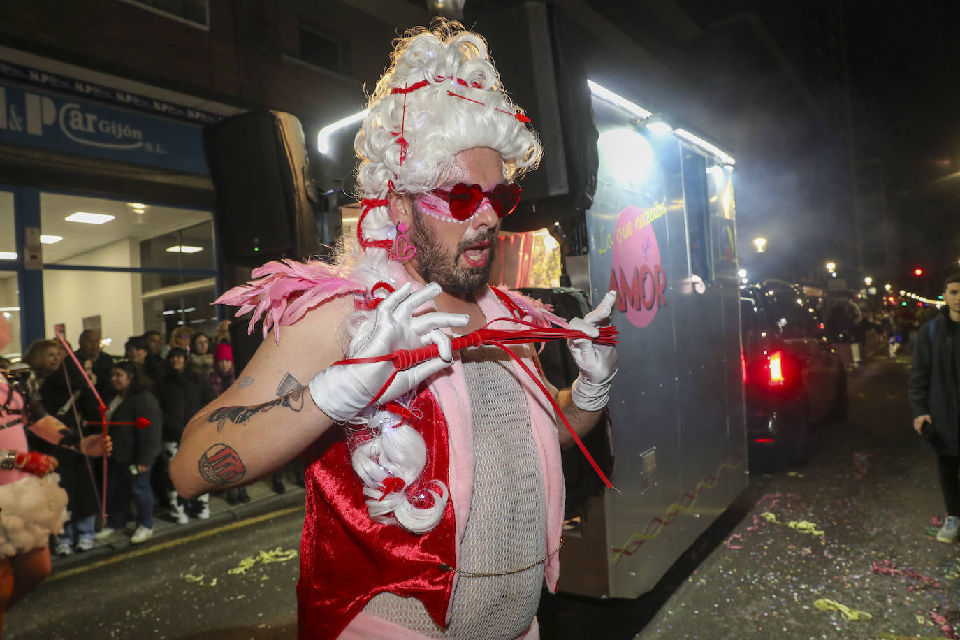 Así fue el desfile de carnaval de Gijón: una multitud y despliegue de originalidad