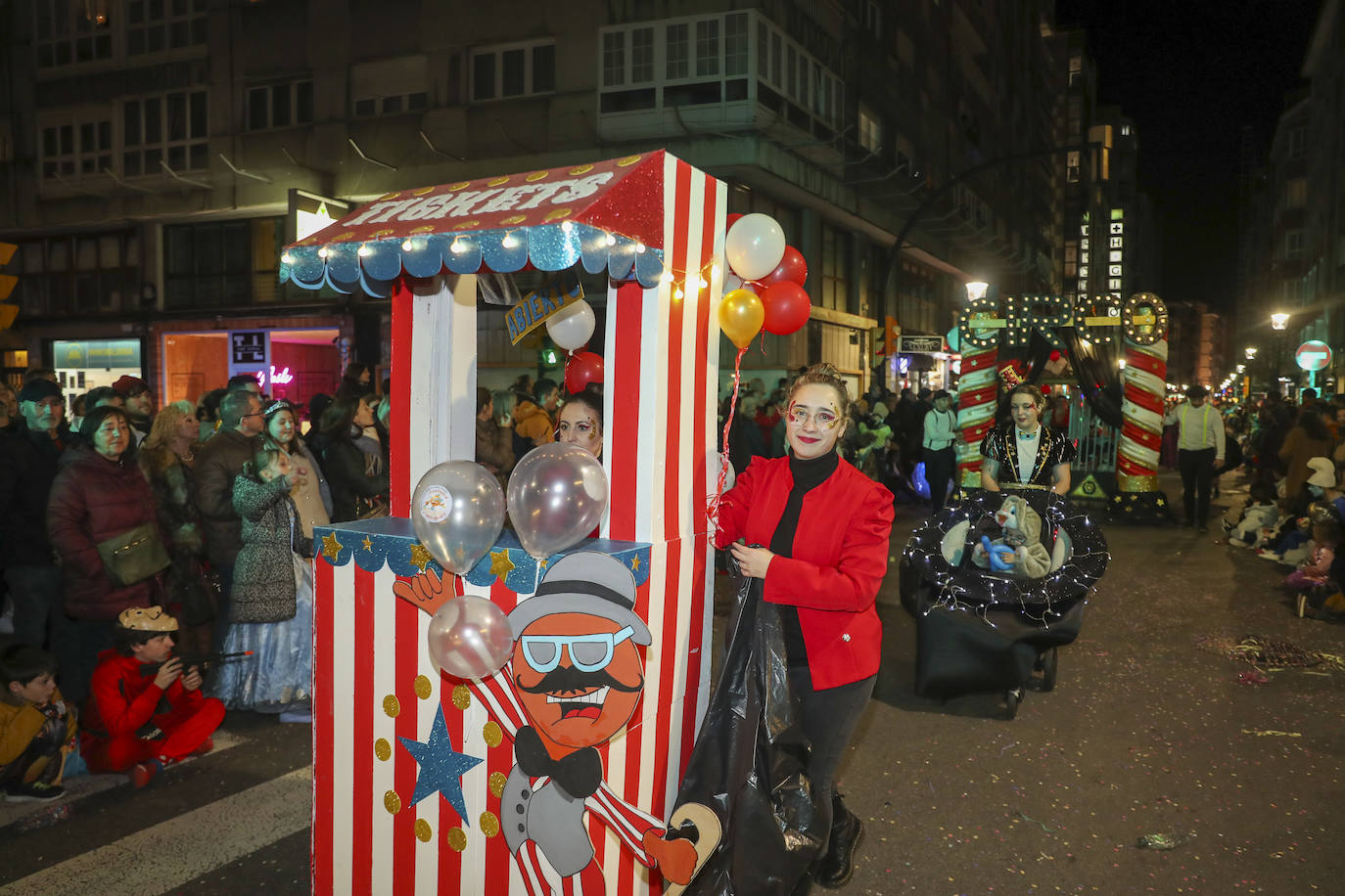 Así fue el desfile de carnaval de Gijón: una multitud y despliegue de originalidad