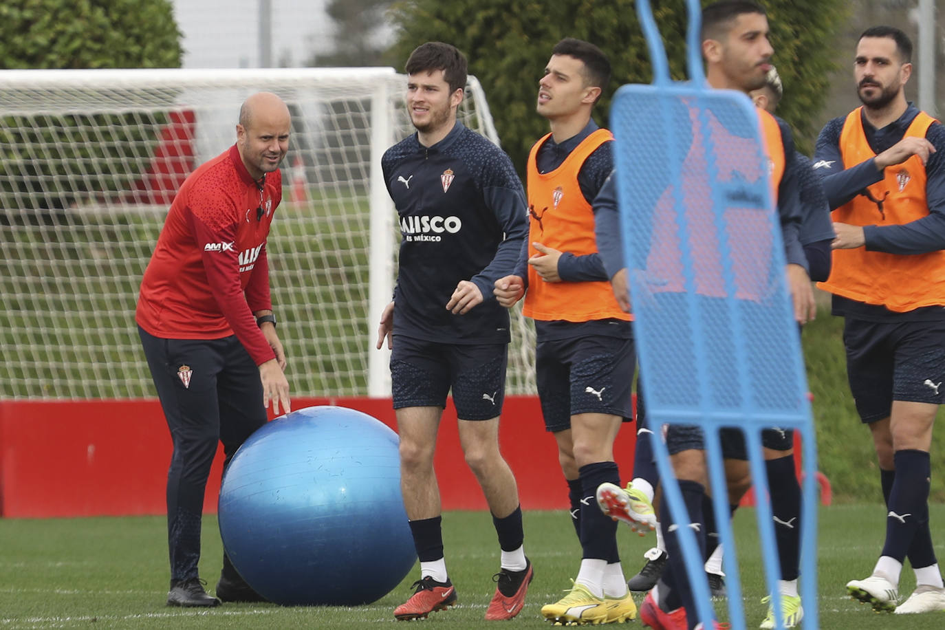 Entrenamiento del Sporting (15/02/2024)