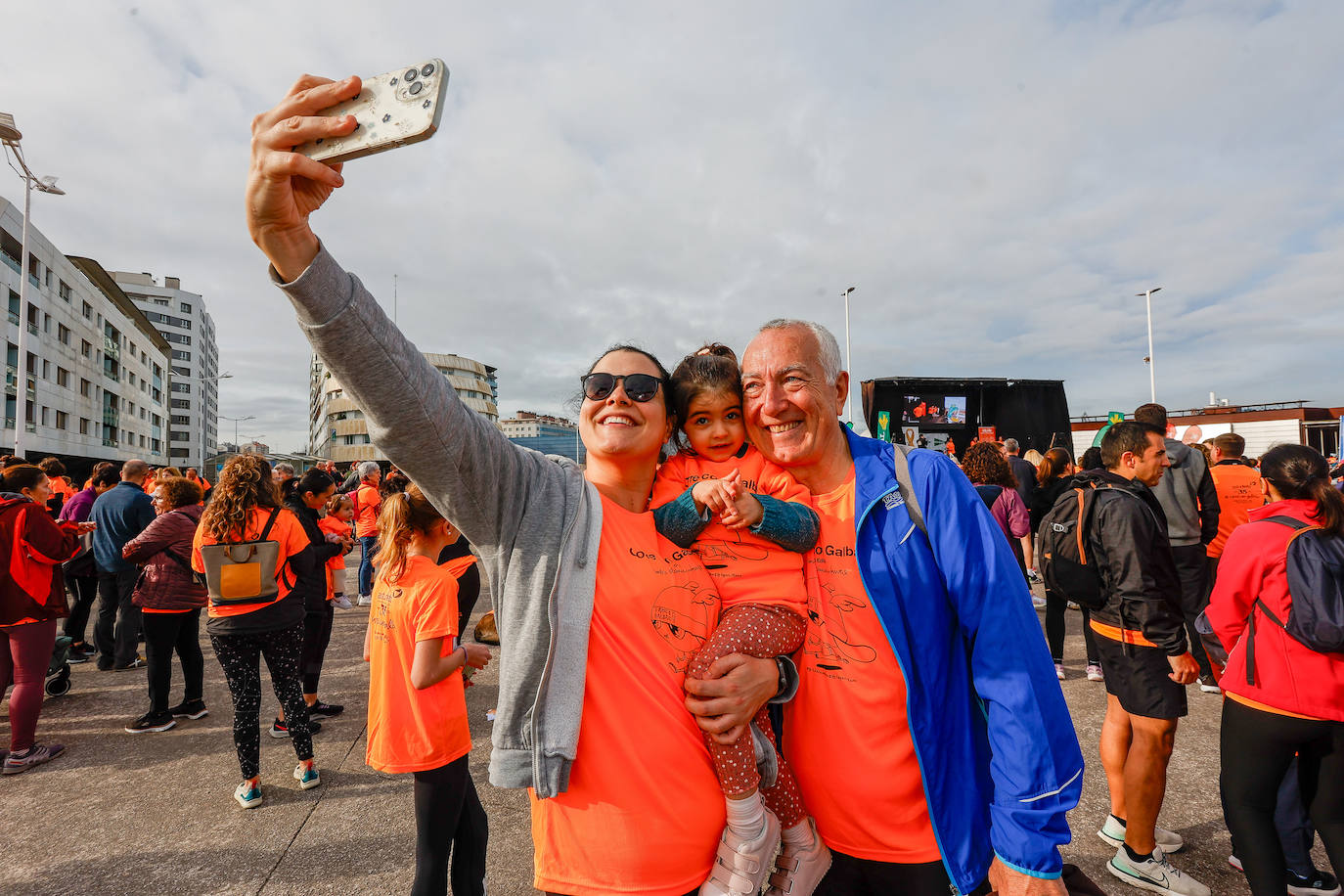 Las imágenes de la carrera Galbán en Gijón