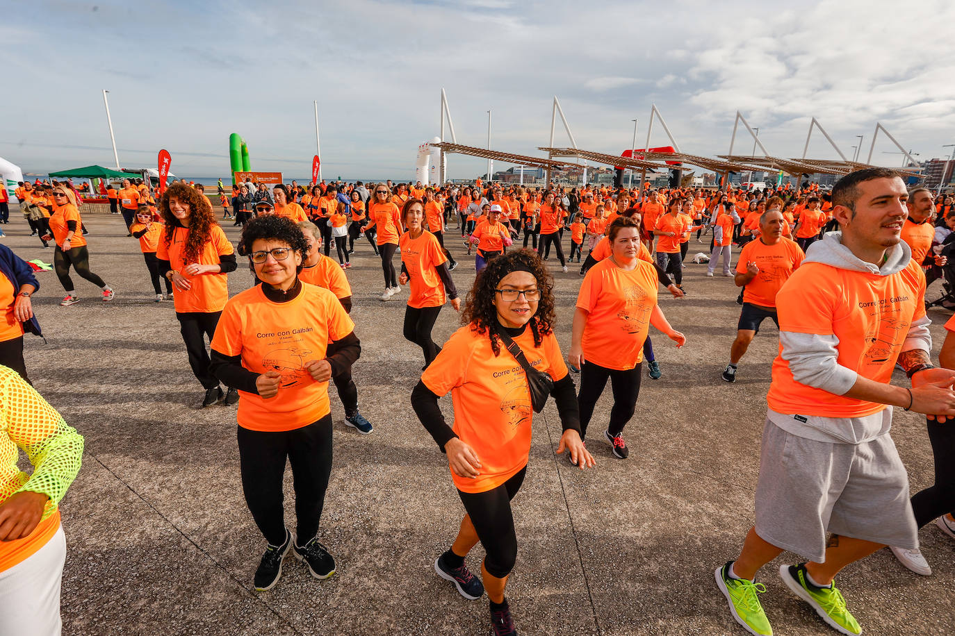 Las imágenes de la carrera Galbán en Gijón