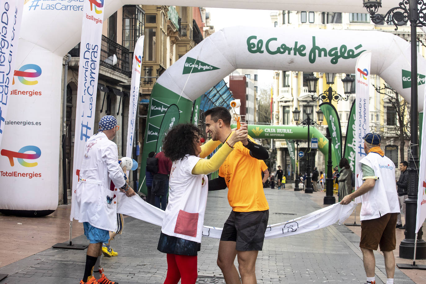 Las imágenes de la carrera Galbán en Oviedo