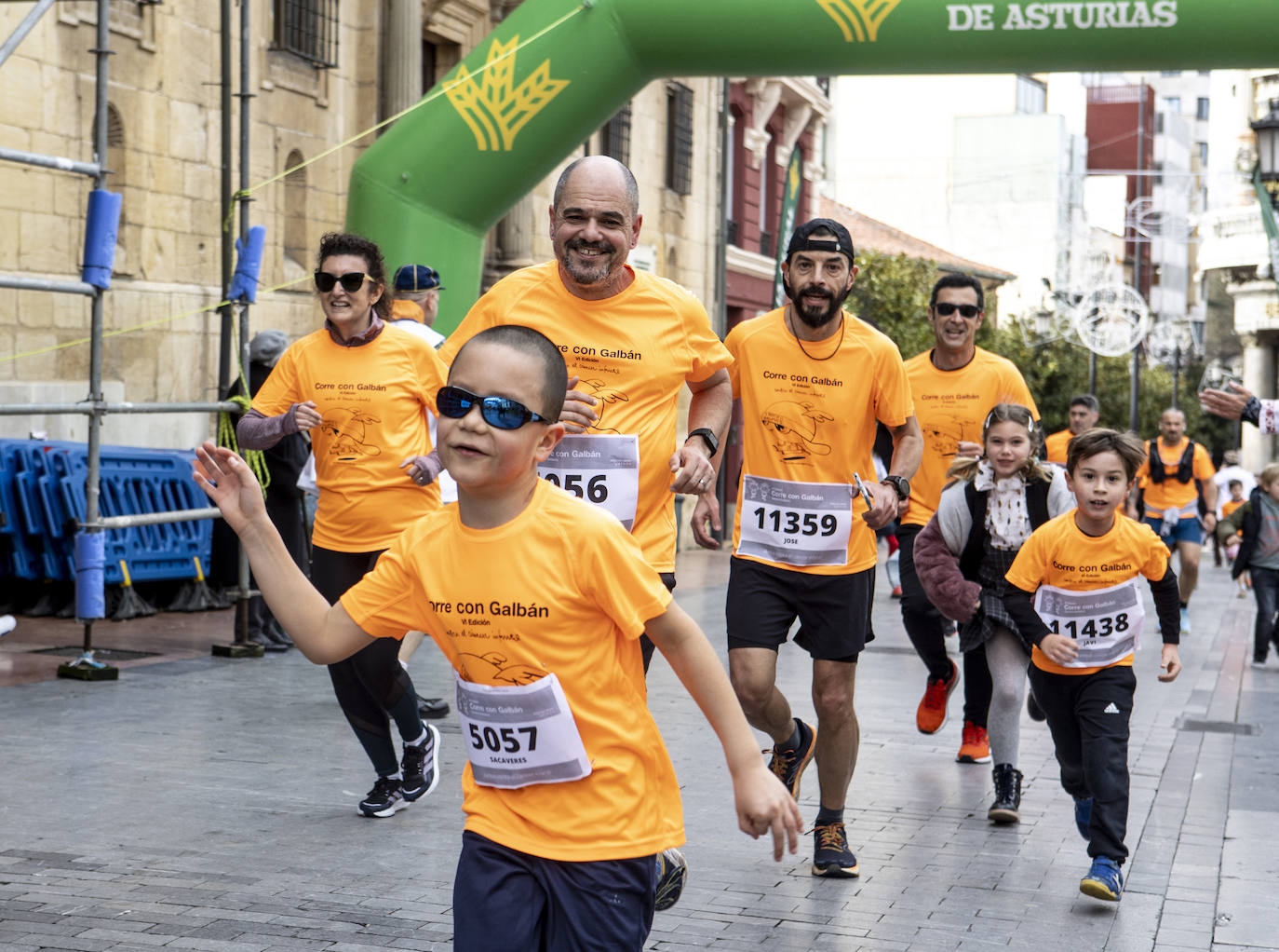 Las imágenes de la carrera Galbán en Oviedo