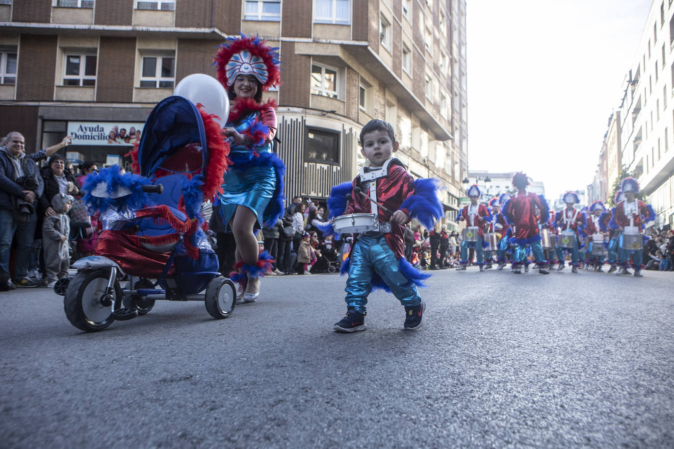 La celebración del antroxu de Oviedo, en imágenes