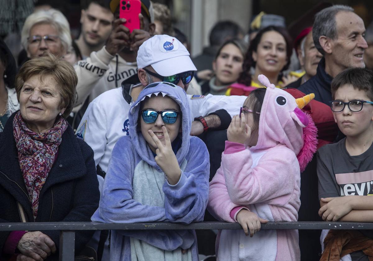 La celebración del antroxu de Oviedo, en imágenes