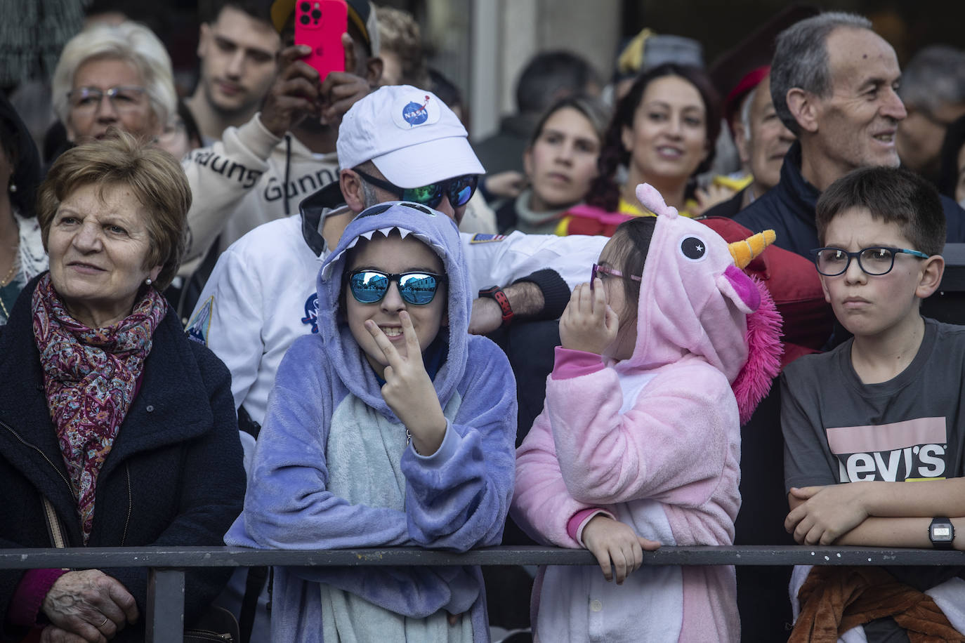 La celebración del antroxu de Oviedo, en imágenes