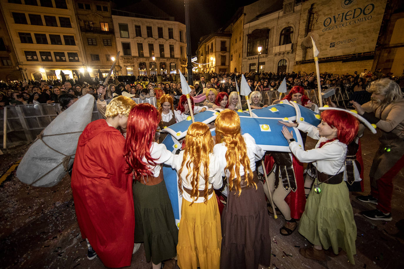 La celebración del antroxu de Oviedo, en imágenes