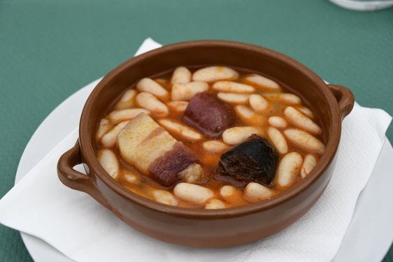 Un plato de fabada.