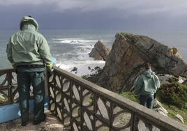 Búsqueda en el cabo Peñas.