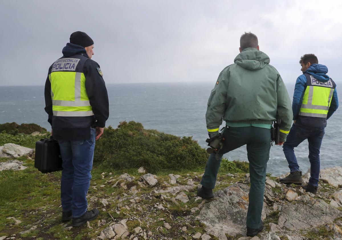 Intensa búsqueda en el Cabo Peñas: buscan a un ovetense que desapareció el martes