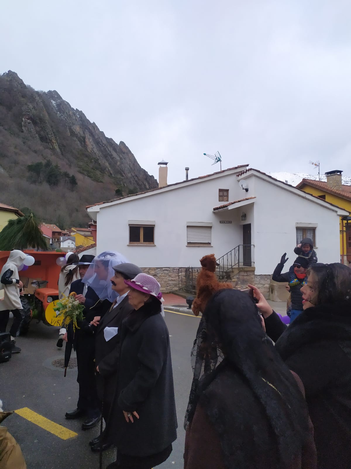 Aún queda Antroxu en el occidente asturiano: Somiedo celebra su carnaval