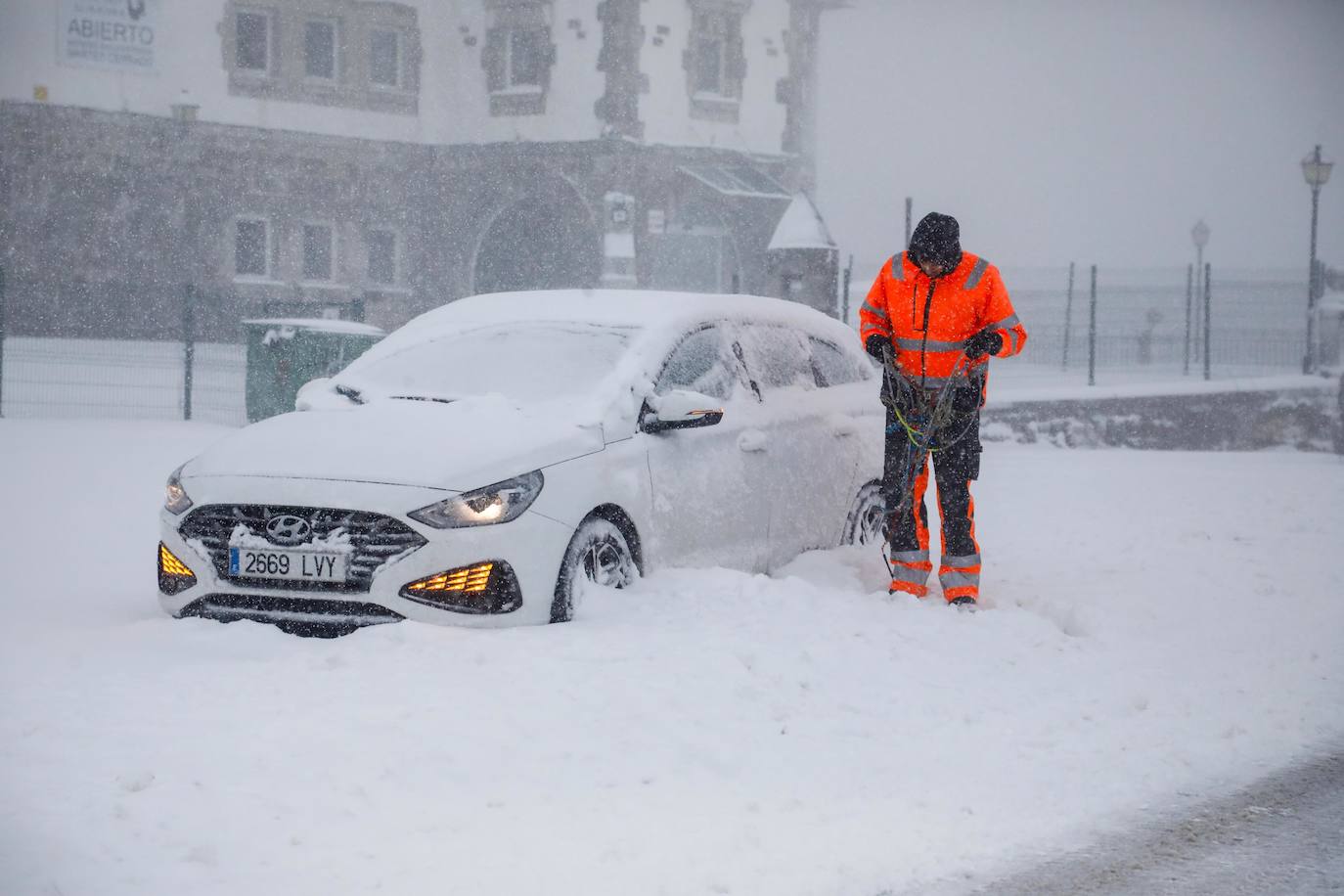 Lluvia, viento y nieve: el temporal &#039;Mónica&#039; pone a Asturias en alerta