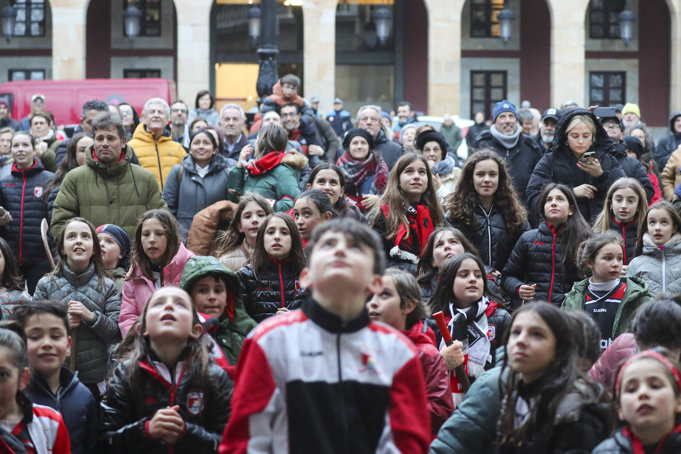 Gijón homenajea a las campeonas del mundo