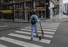 Lo que puedes y no puedes hacer sobre el patinete: cómo evitar que te multen en Gijón