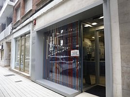 Local contiguo a la sede del Grupo en la calle Emilio Tuya que se prevé utilizar para ampliar las instalaciones deportivas.