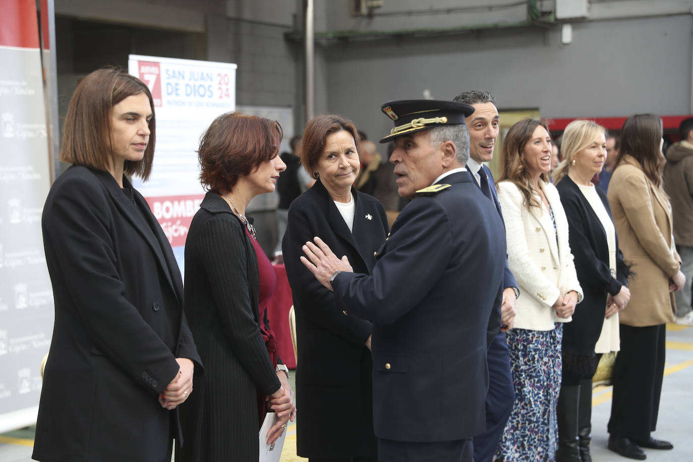 Gijón homenajea a sus bomberos