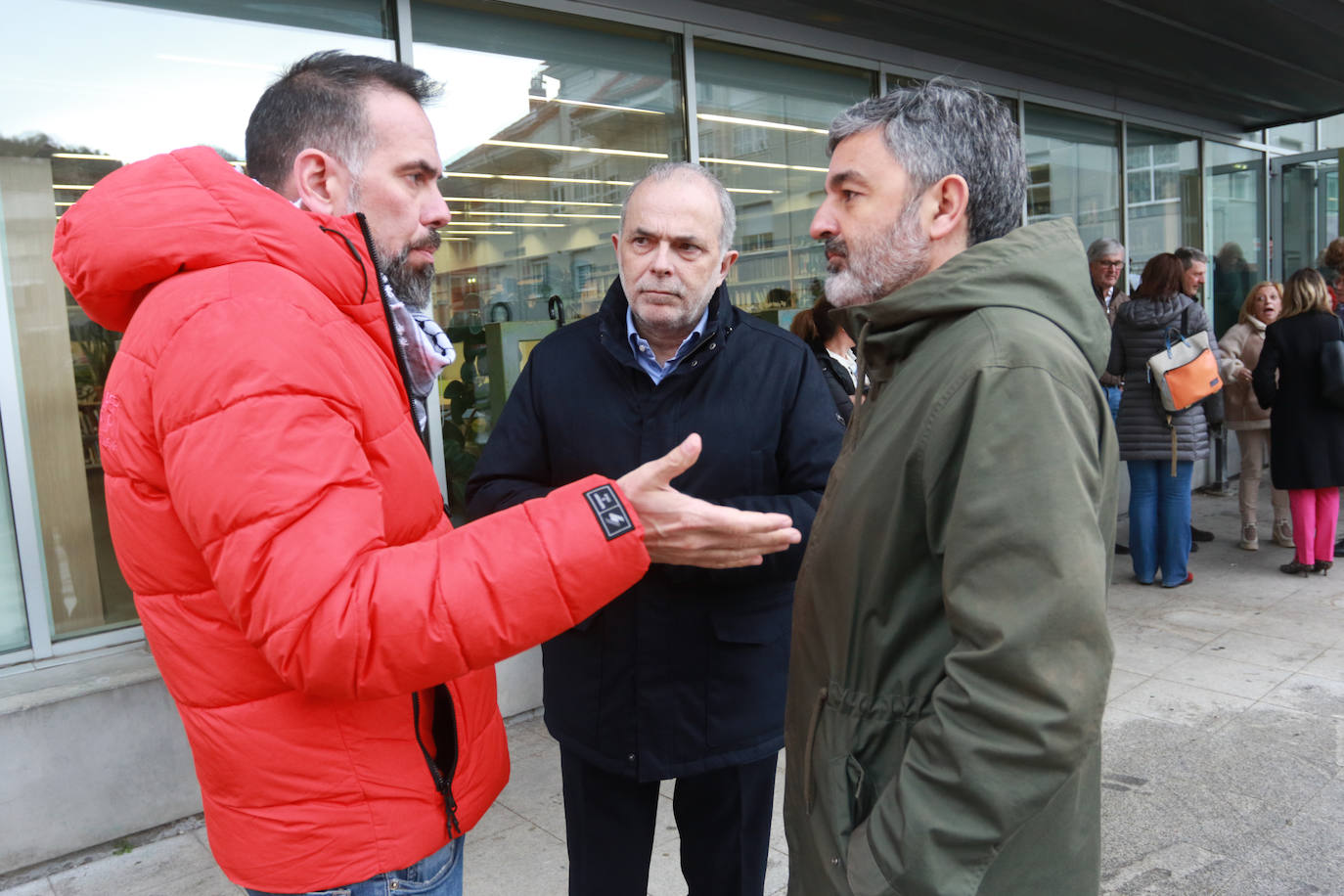 Asturias reivindica «el tren del feminismo»