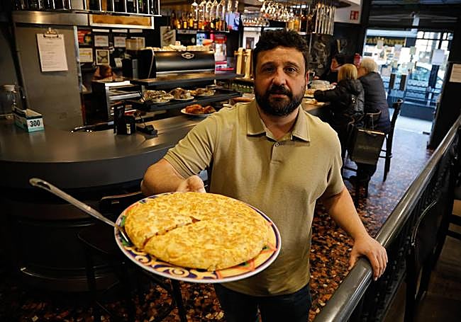 Antonio Ampudia (Cafetería Europa, Gijón).